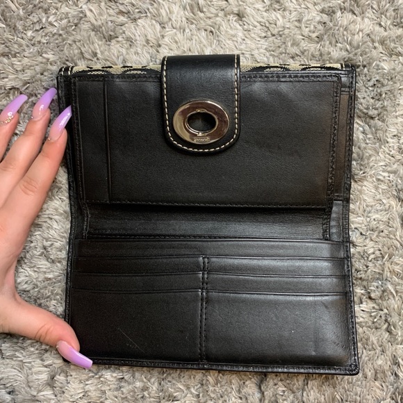 Coach Wallet - Picture 3 of 4